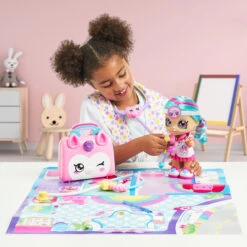 Kindi Kids - Dr. Cindy Pops - Puppe 10 Kindi Kids - Dr. Cindy Pops - Puppe -Kinderspielzeug Verkauf 231597 630996500361 kindi kids dr cindy pops puppe 05