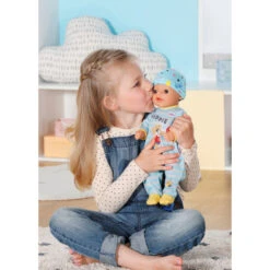 Zapf Creation BABY Born - Soft Touch Little - Boy - 36 Cm 5 Zapf Creation BABY Born - Soft Touch Little - Boy - 36 Cm -Kinderspielzeug Verkauf 232979 4001167831977 baby born little 03