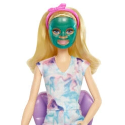 MATTEL Barbie - Glitzer-Gesichtsmasken Wellnesstag - Spielset 7 MATTEL Barbie - Glitzer-Gesichtsmasken Wellnesstag - Spielset -Kinderspielzeug Verkauf 236608 194735014774 barbie sparkle mask day spa spielset 03