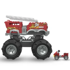 Kinderspielzeug Verkauf 12 MATTEL MEGA Hot Wheels - 5 Alarm Monster Truck & Feuerwehrfahrzeug